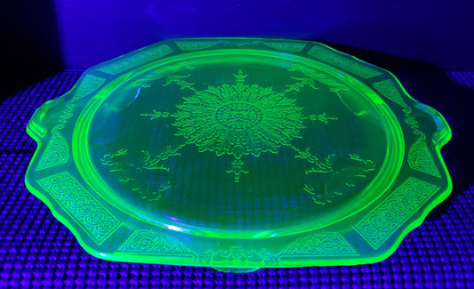 1932 Hocking Glass Uranium Serving Dish